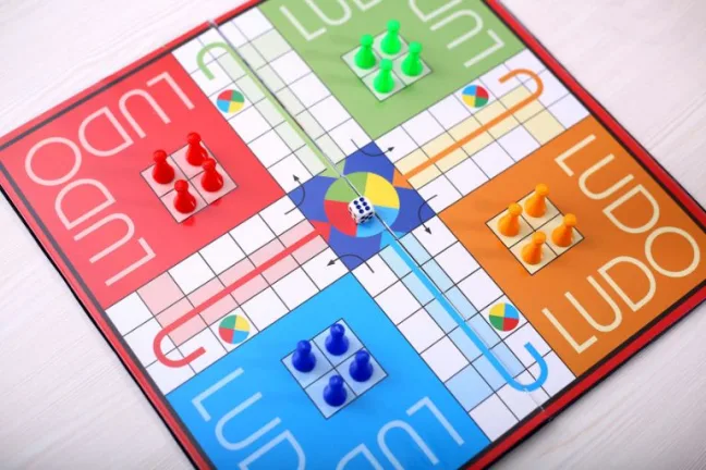 como jogar ludo