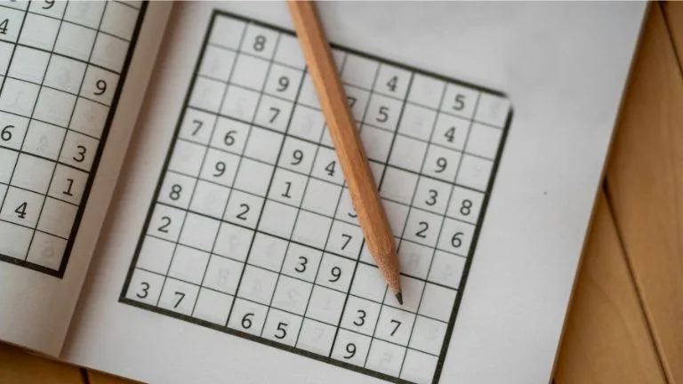 como jogar sudoku